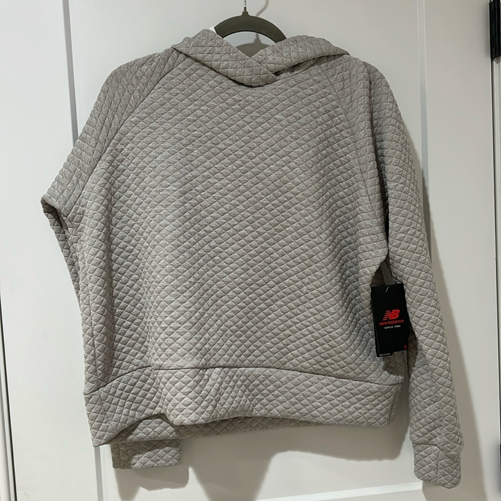 Brand new grey sweatshirt from New Balance. - Picture 1 of 4